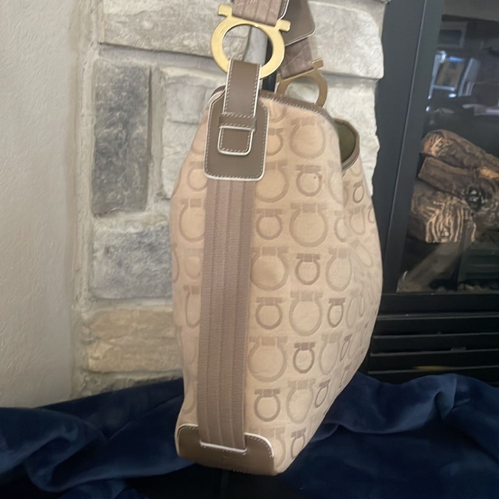 Ferragamo Hobo Bag - Picture 2 of 13